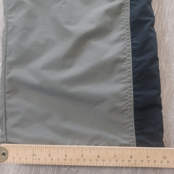 Columbia Gray Cargo Pants Mens Large 35x32 Outdoor Hiking Mesh Lining Light - Picture 11 of 15